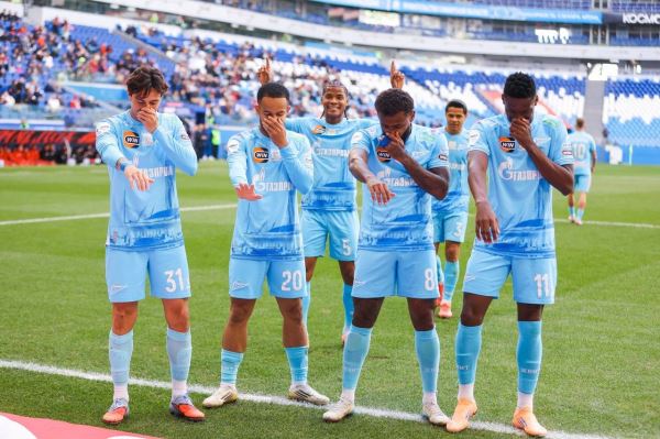 Дзюба сделал «Зениту» дорогой подарок. Петербуржцы чудом унесли ноги из Самары