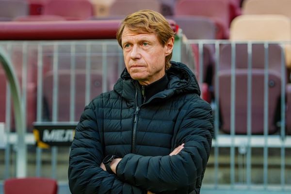 Развалил клуб на Украине, а теперь проворачивает мутные схемы в «Торпедо»: забаненный бизнесмен опять управляет клубом?